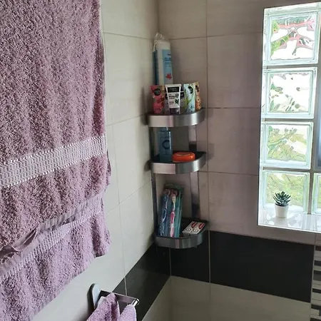 Apartamento Orfűi Kisház Exterior foto