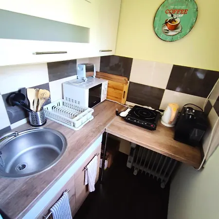 Apartamento Orfűi Kisház Exterior foto